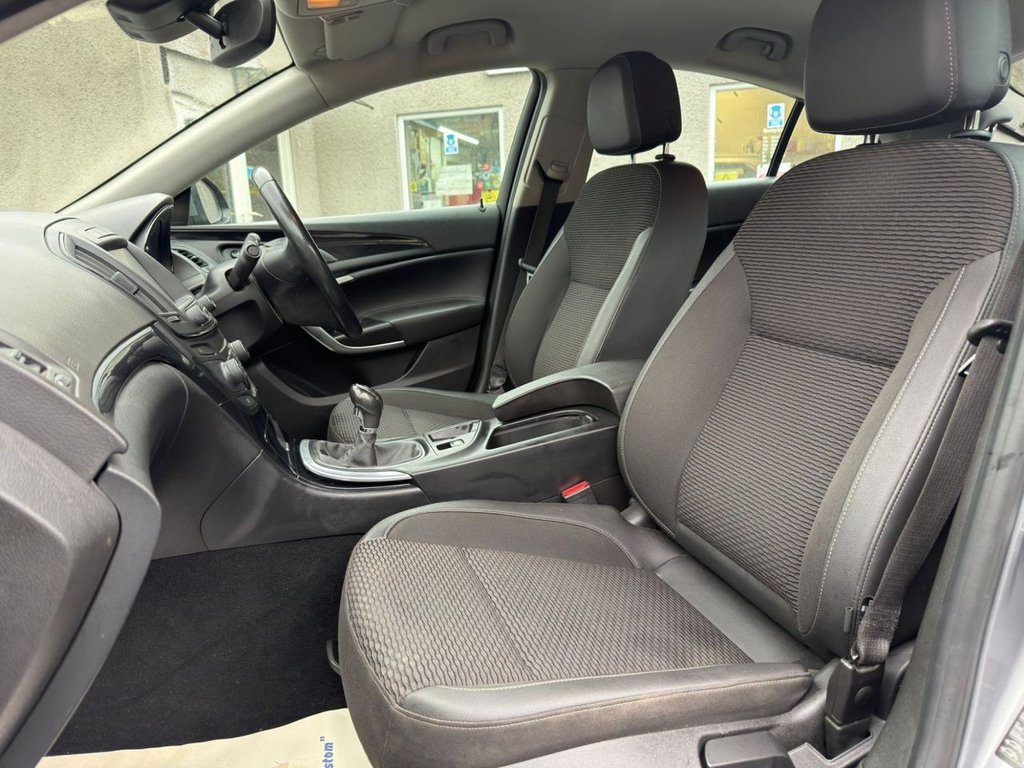 Used Vauxhall Insignia 2017 for sale - 77301836: Photo 8