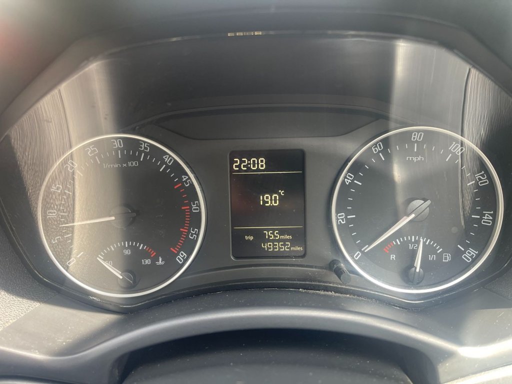 Used Skoda Octavia 2010 for sale - 76080342: Photo 16