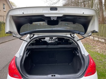 Used Peugeot 308 2013 for sale - 78239803: Photo