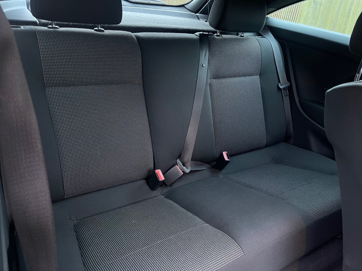 Used Vauxhall Astra 2010 for sale - 77935410: Photo 6