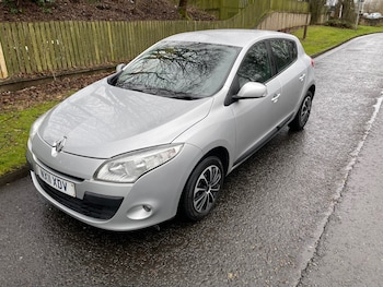 2011 (11) - 1.6 16V 110 Expression 5dr