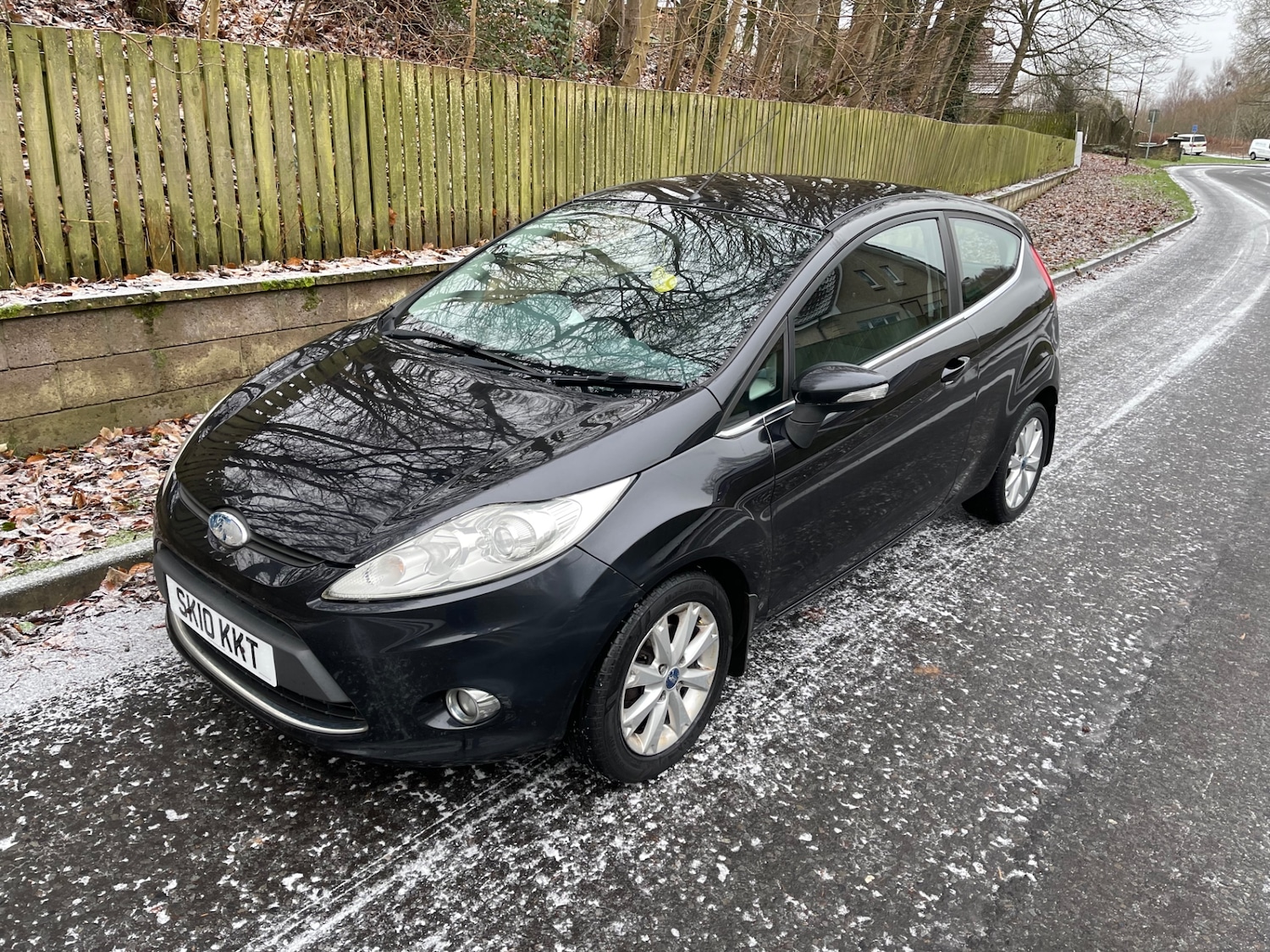 Used Ford Fiesta 2010 for sale - 77152411: Photo 2