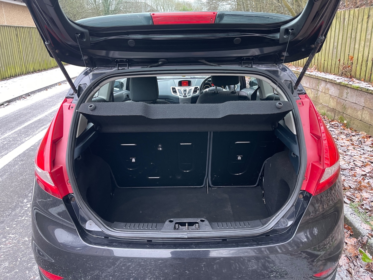 Used Ford Fiesta 2010 for sale - 77152411: Photo 4