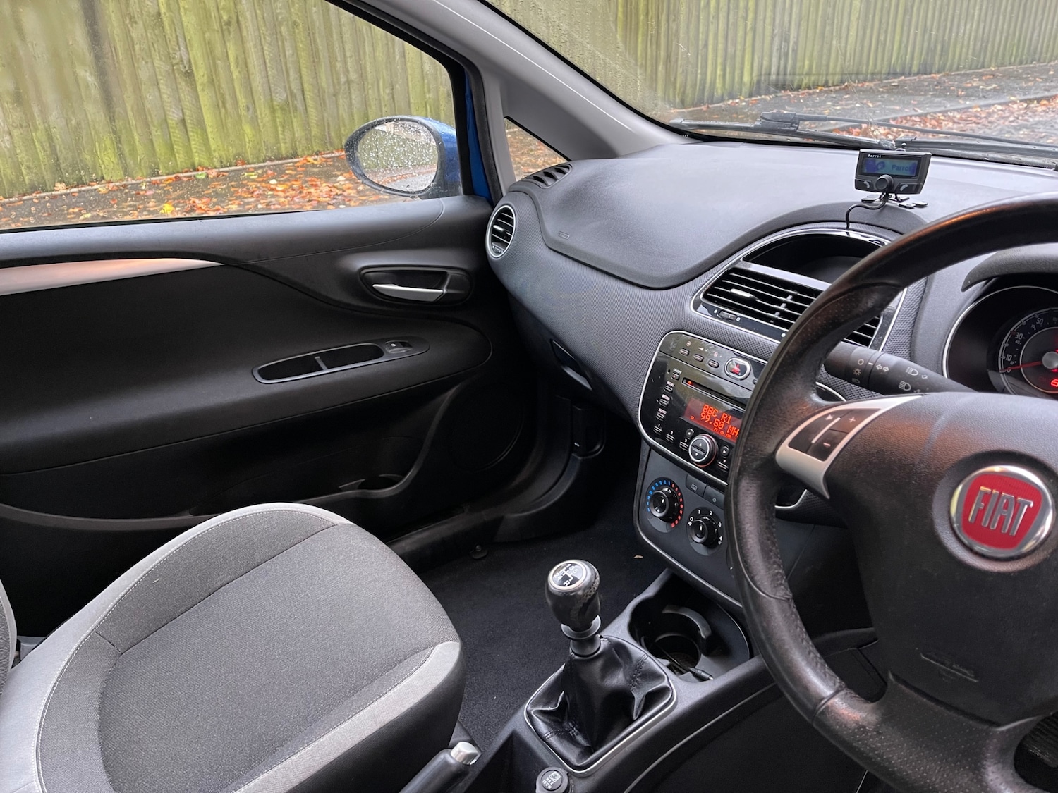 Used Fiat Punto 2012 for sale - 76526457: Photo 4