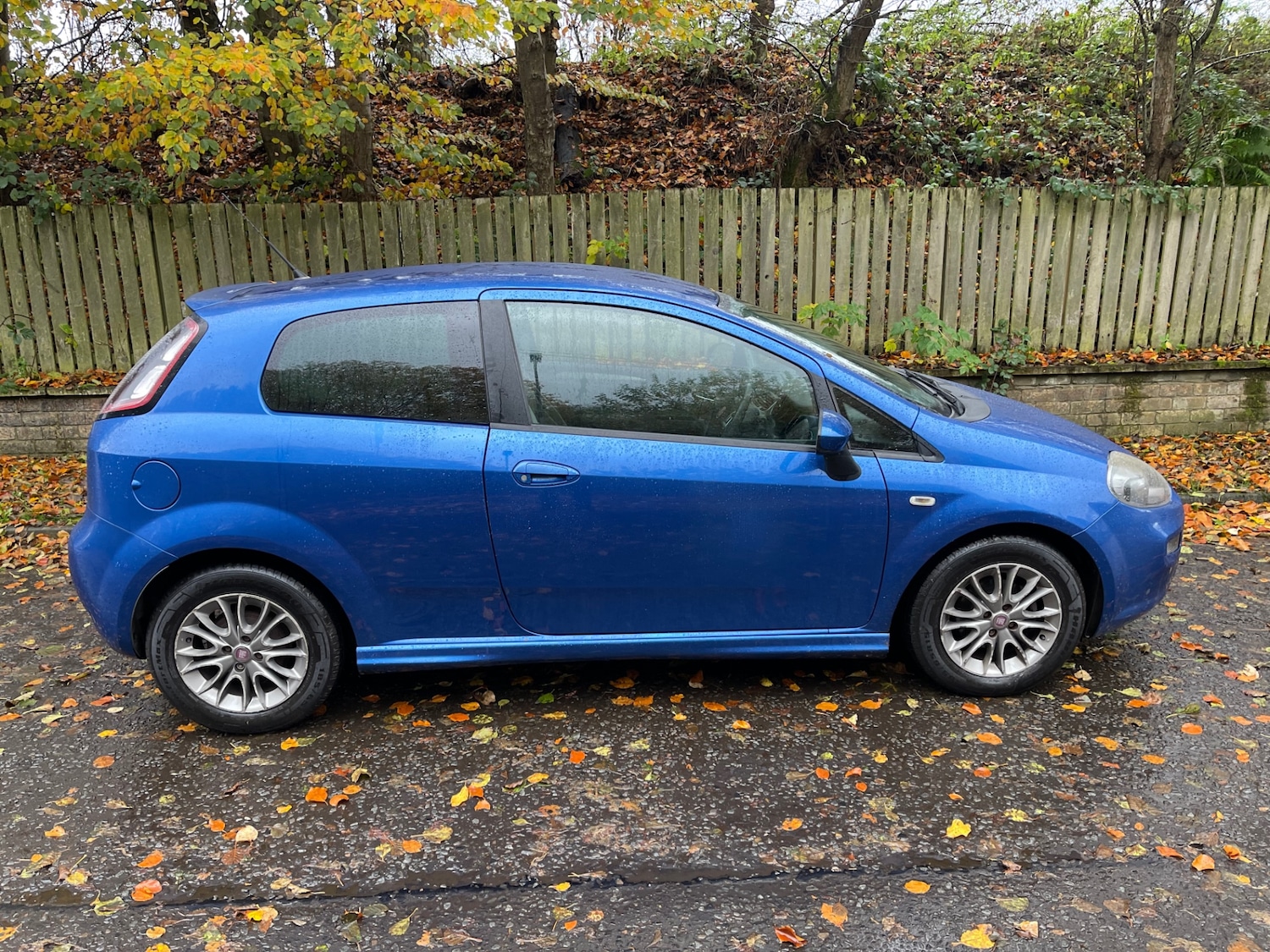 Used Fiat Punto 2012 for sale - 76526457: Photo 7