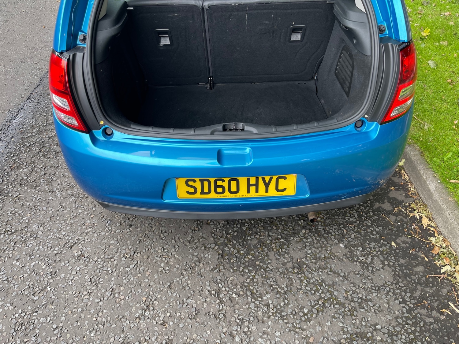 Vehicle 3