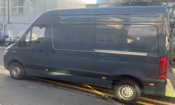 Used Mercedes-Benz Sprinter 2018 for sale - 75731215: Photo 2