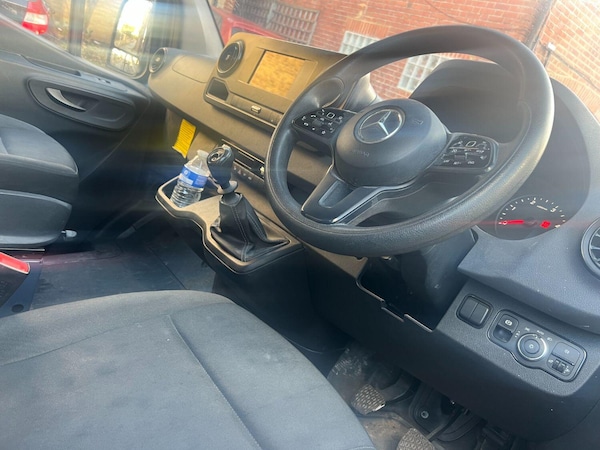 Used Mercedes-Benz Sprinter 2018 for sale - 75731215: Photo 5