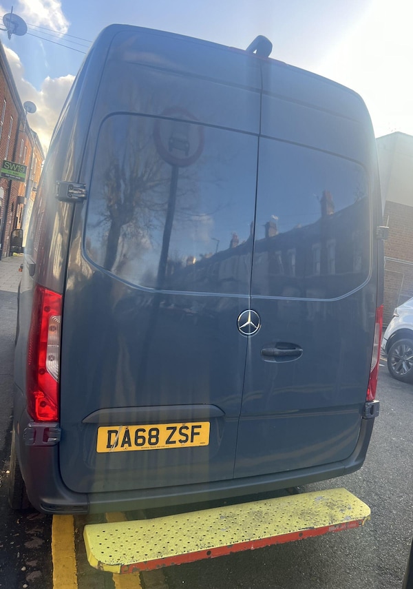 Used Mercedes-Benz Sprinter 2018 for sale - 75731215: Photo 8