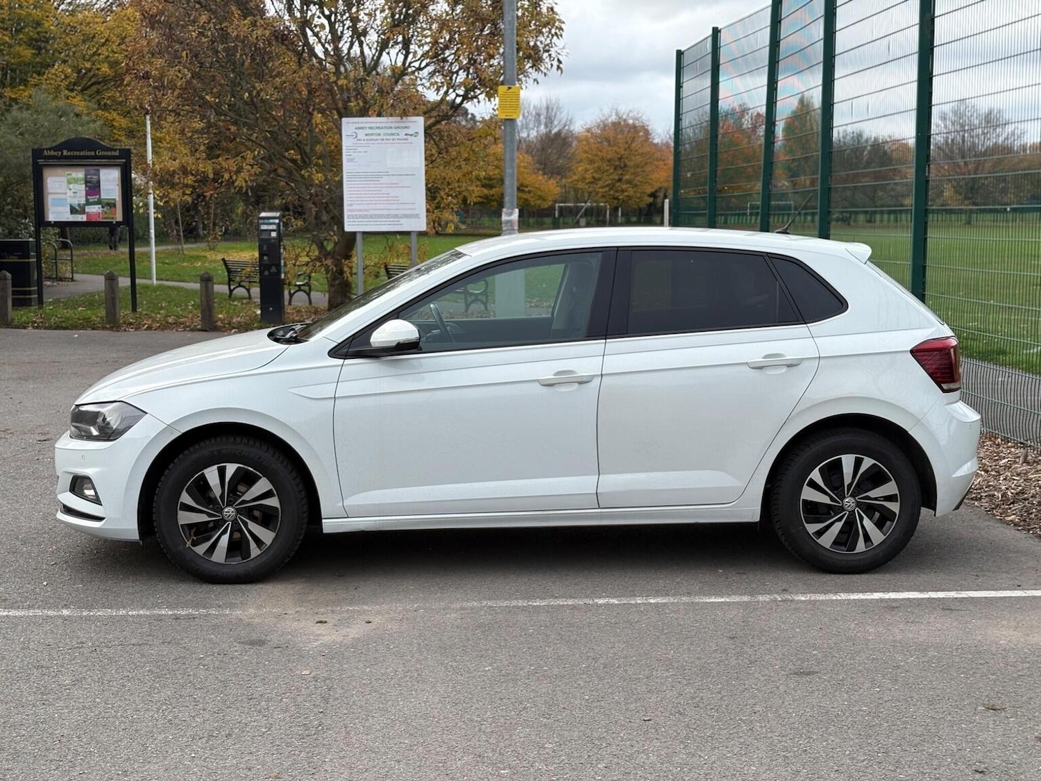 Used Volkswagen Polo 2020 for sale - 76497403: Photo 24