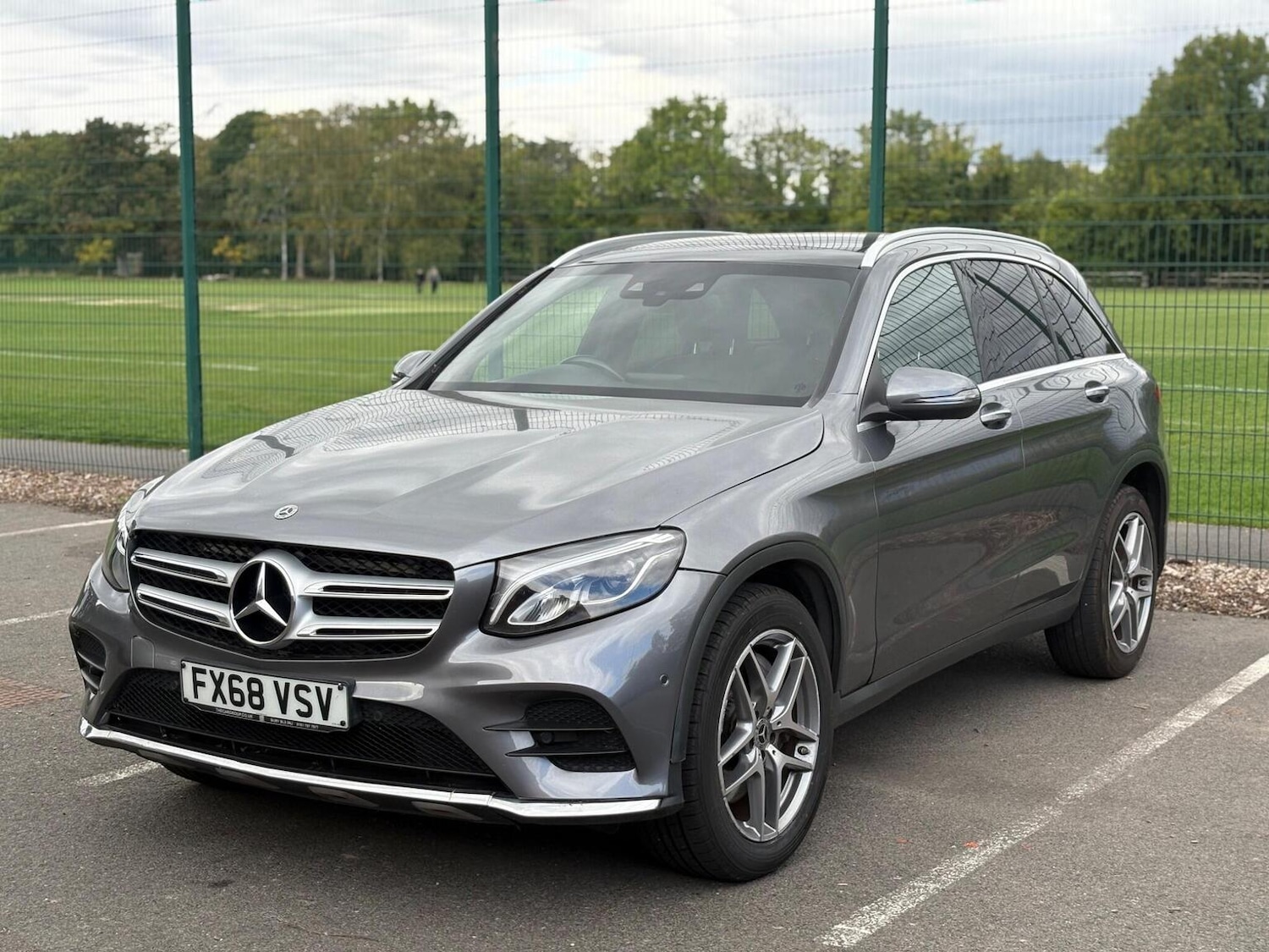 Used Mercedes-Benz GLC 2018 for sale - 76257614: Photo 4