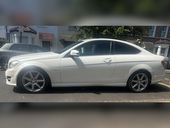 Used Mercedes-Benz C-Class 2012 for sale - 75731137: Photo
