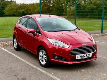 2016 - 1.0T EcoBoost Zetec Powershift Euro 6 5dr