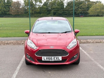 Used Ford Fiesta 2016 for sale - 76257619: Photo 2