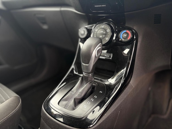 Used Ford Fiesta 2016 for sale - 76257619: Photo 41