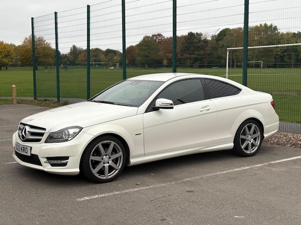 Used Mercedes-Benz C Class 2012 for sale - 76281335: Photo 14