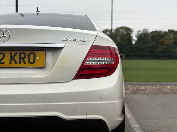 Used Mercedes-Benz C Class 2012 for sale - 76281335: Photo 25