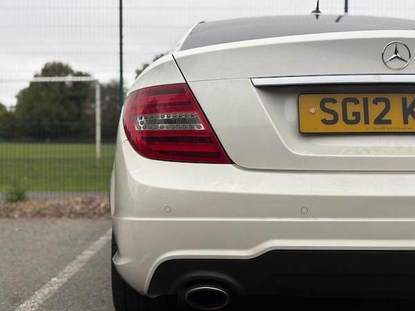 Used Mercedes-Benz C Class 2012 for sale - 76281335: Photo 26