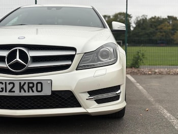 Used Mercedes-Benz C Class 2012 for sale - 76281335: Photo 2