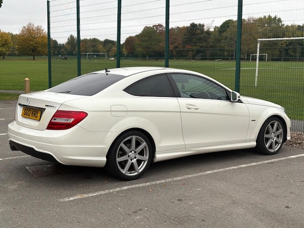 Used Mercedes-Benz C Class 2012 for sale - 76281335: Photo 31