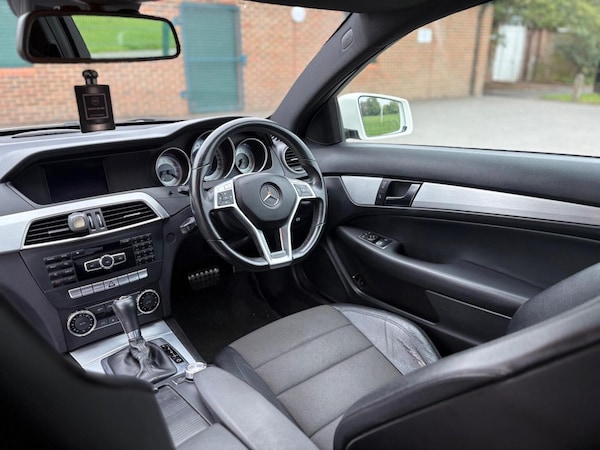 Used Mercedes-Benz C Class 2012 for sale - 76281335: Photo 36