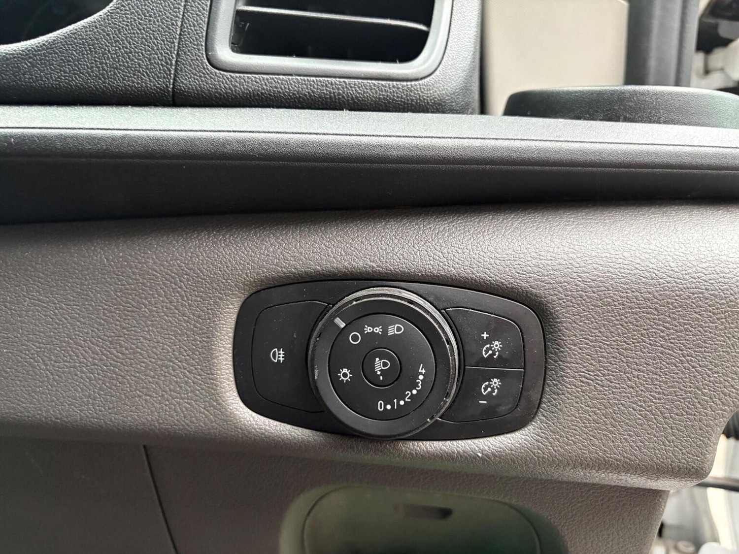 Used Ford Transit 2020 for sale - 75731242: Photo 36