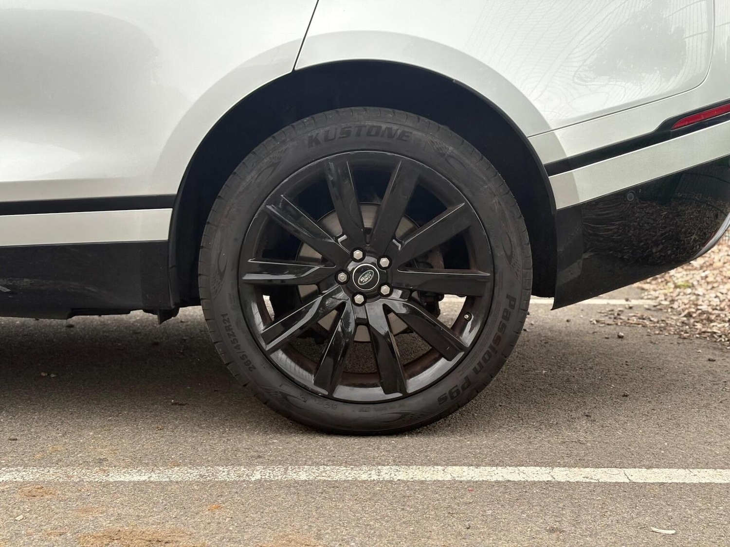 Used Land Rover Range Rover Velar 2019 for sale - 75731149: Photo 51
