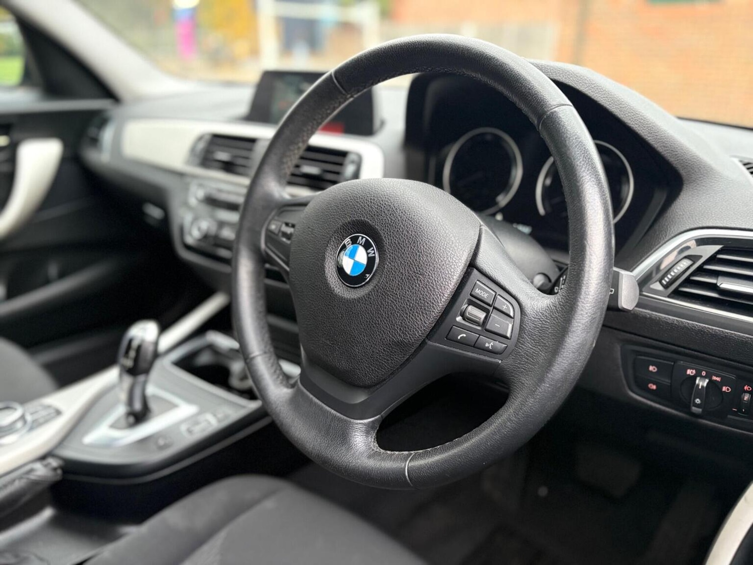 Used BMW 1 Series 2017 for sale - 76358152: Photo 46