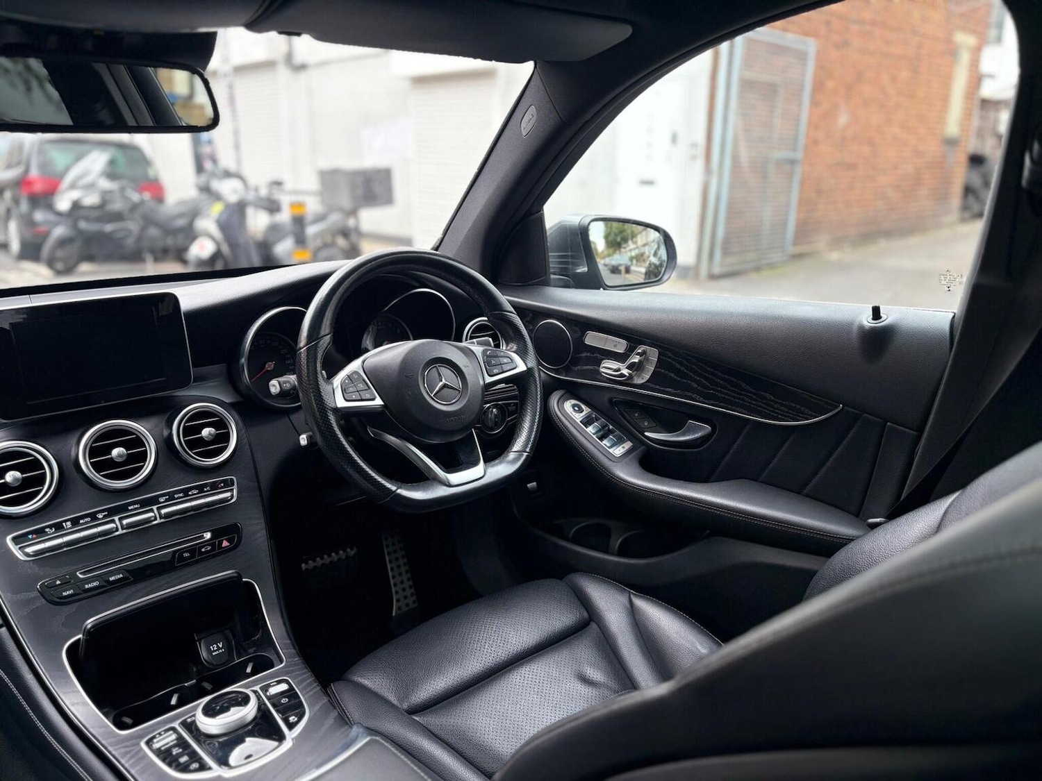 Used Mercedes-Benz GLC 2018 for sale - 77478175: Photo 52