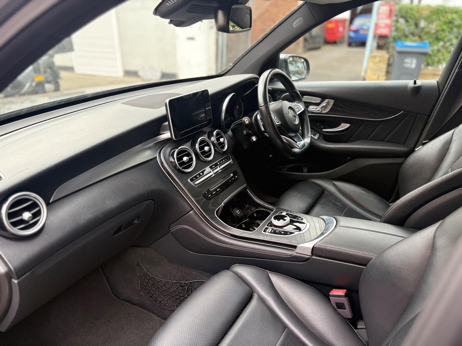 Used Mercedes-Benz GLC 2018 for sale - 76963444: Photo 48