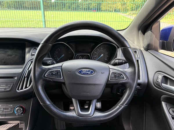 Used Ford Focus 2017 for sale - 76257711: Photo 30