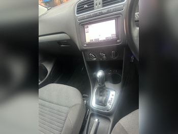 Used Volkswagen Polo 2012 for sale - 75731228: Photo