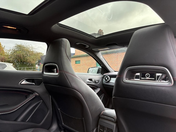 Used Mercedes-Benz GLA 2016 for sale - 76257627: Photo 48