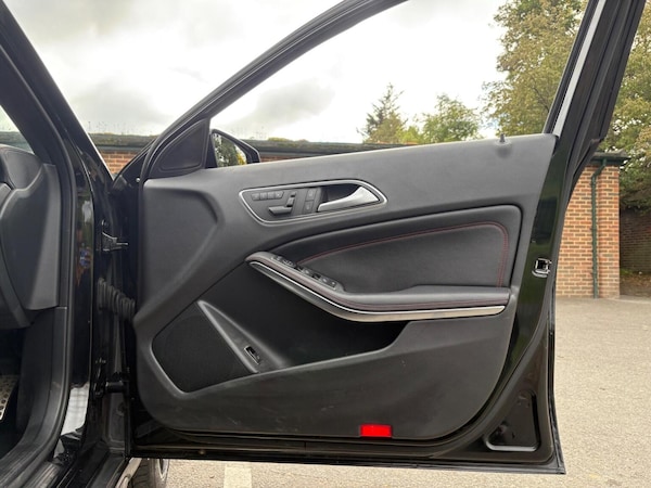 Used Mercedes-Benz GLA 2016 for sale - 76257627: Photo 62