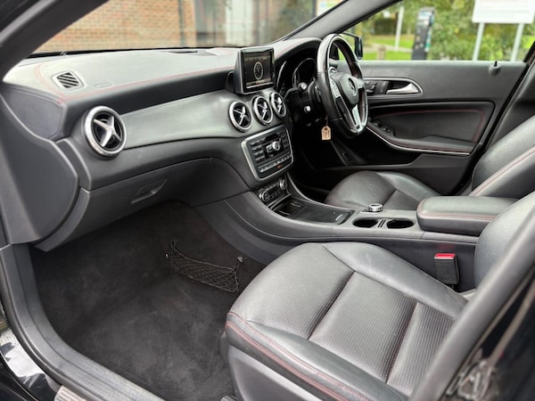 Used Mercedes-Benz GLA 2016 for sale - 76257627: Photo 71