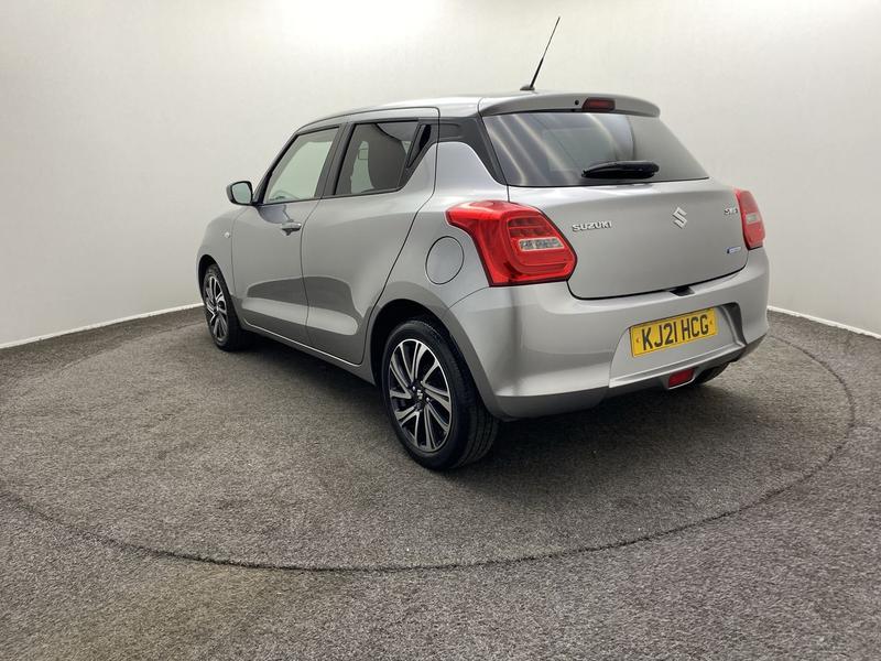 Used Suzuki Swift 2021 for sale - 76382067: Photo 6