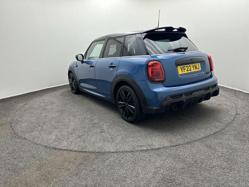 Used MINI Hatch 2022 for sale - 76382069: Photo 6