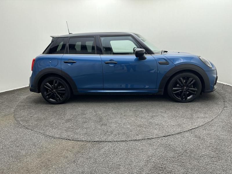 Used MINI Hatch 2022 for sale - 76382069: Photo 9