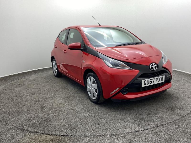 Used Toyota AYGO 2017 for sale - 76302705: Photo 2