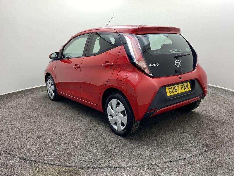 Used Toyota AYGO 2017 for sale - 76302705: Photo 6