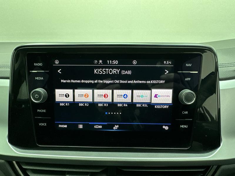 Used Volkswagen T-Roc 2023 for sale - 77545847: Photo 12