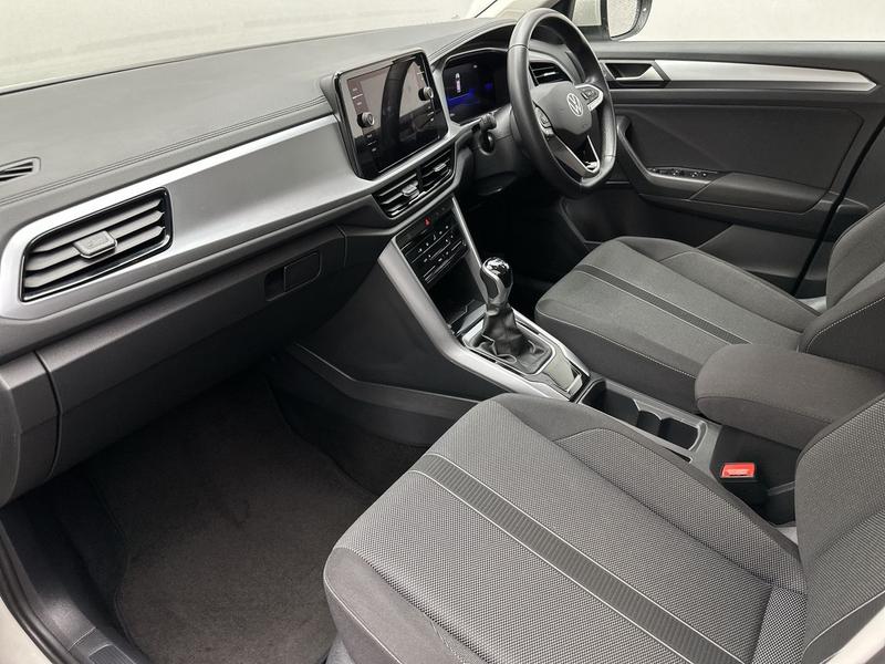 Used Volkswagen T-Roc 2023 for sale - 77545847: Photo 19