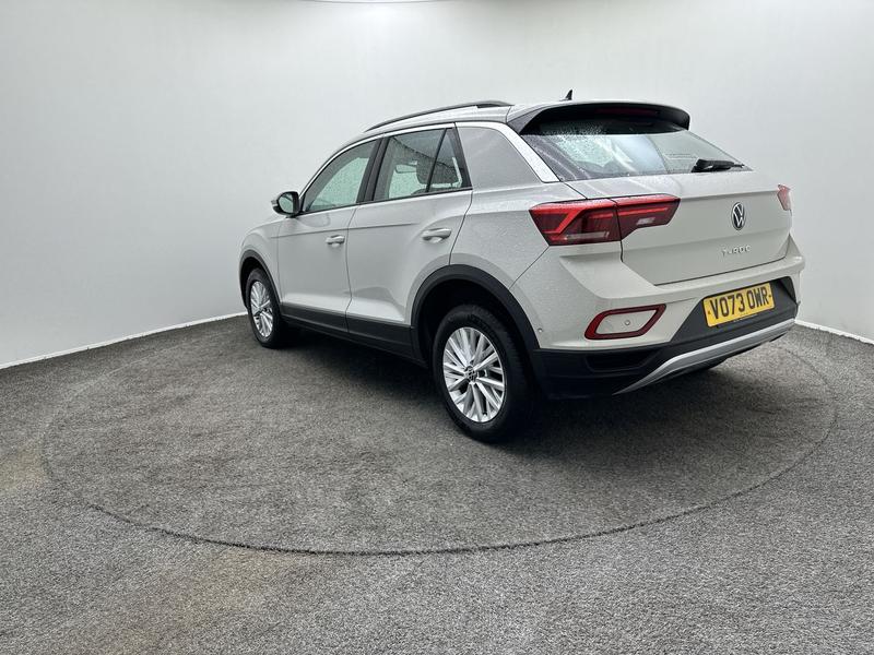 Used Volkswagen T-Roc 2023 for sale - 77545847: Photo 6