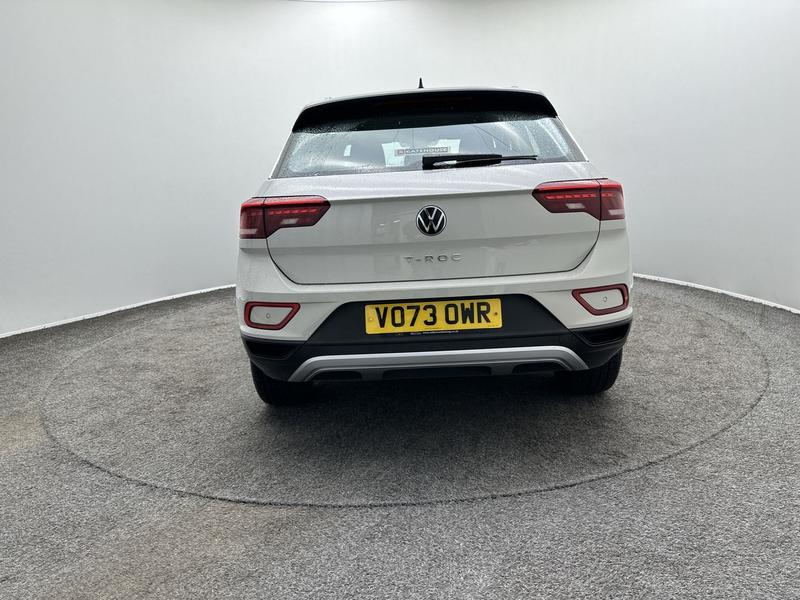 Used Volkswagen T-Roc 2023 for sale - 77545847: Photo 7