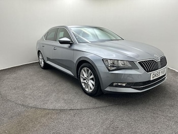 Used Skoda Superb 2019 for sale - 77254341: Photo