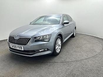 Used Skoda Superb 2019 for sale - 77254341: Photo