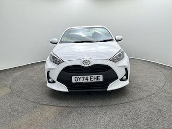 Used Toyota Yaris 2024 for sale - 78087821: Photo