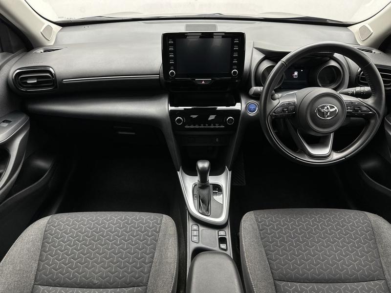 Used Toyota Yaris Cross 2023 for sale - 77006031: Photo 15