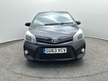 Used Toyota Yaris 2013 for sale - 77268782: Photo