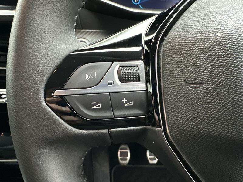 Used Peugeot 208 2023 for sale - 77315815: Photo 12